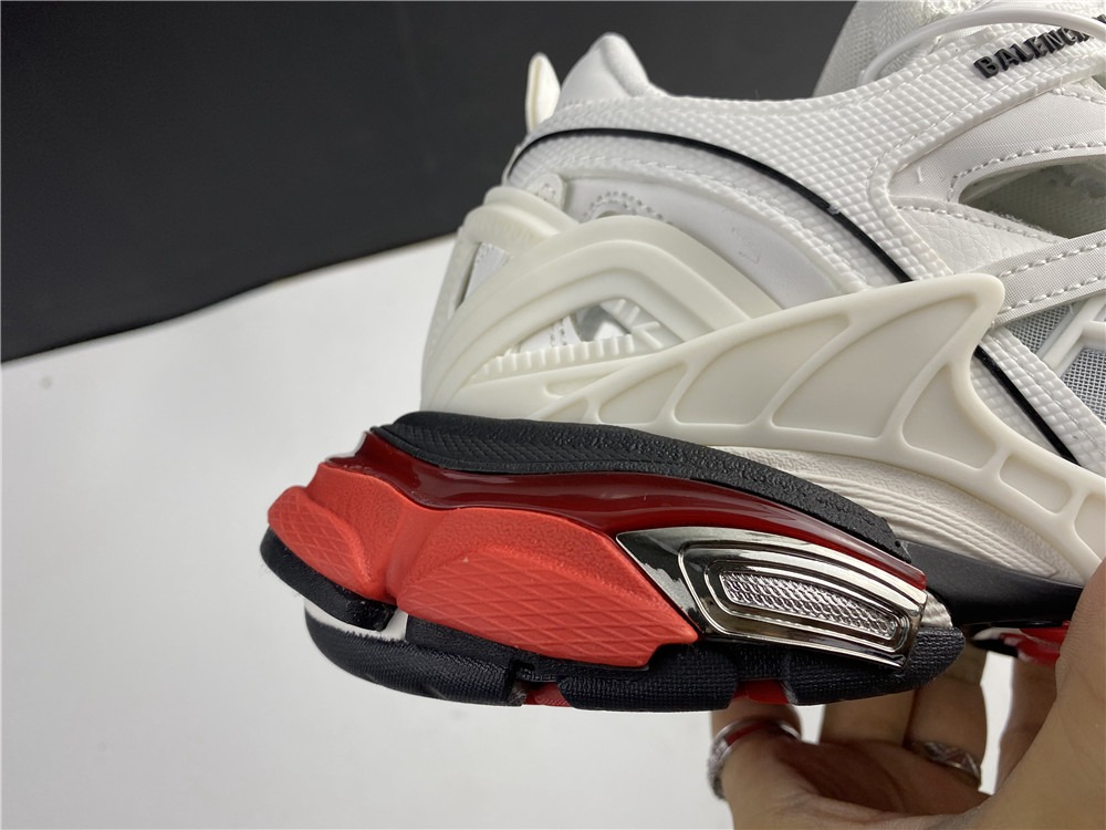 BLG TRACK SNEAKER WHITE/RED/BLACK